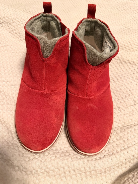 Sorel Shoes - Sorel Burgundy Leather Pull On Ankle Booties